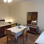 Ostoja Δωμάτια σε οικογενειακή κατοικία